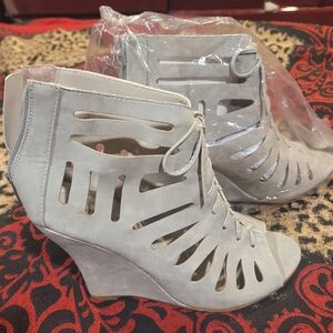 Stylish Gray Wedge Sandals